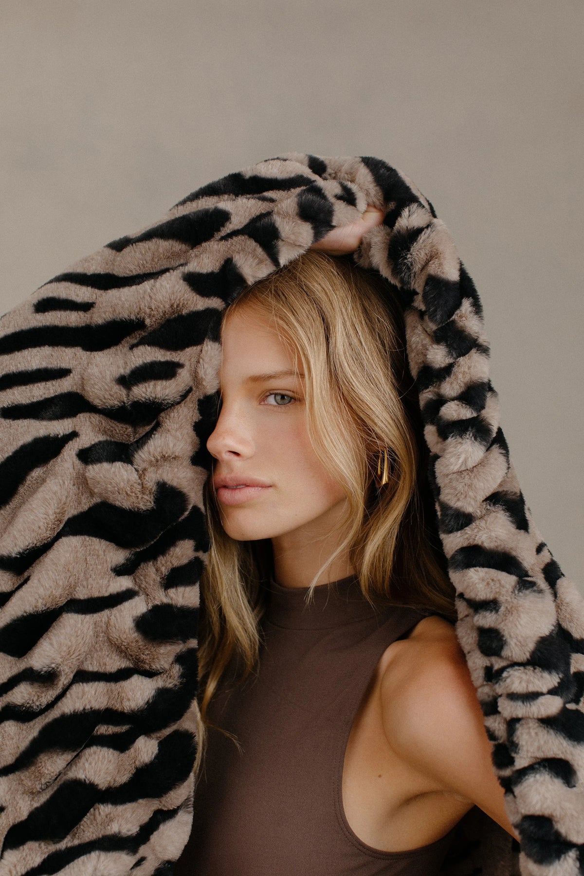 Luxury Faux Fur Blanket Desert Tiger